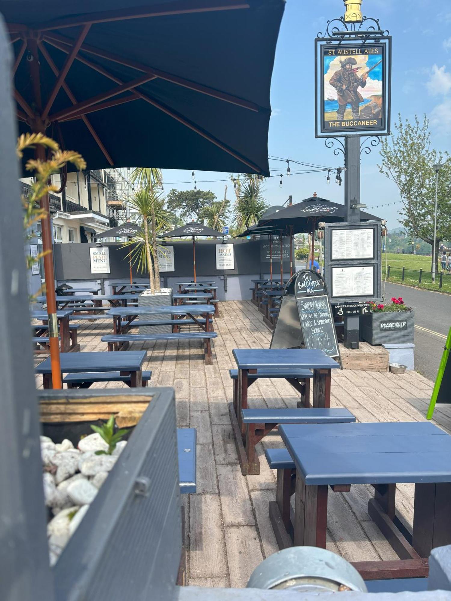 The Buccaneer Inn Torquay Exterior photo