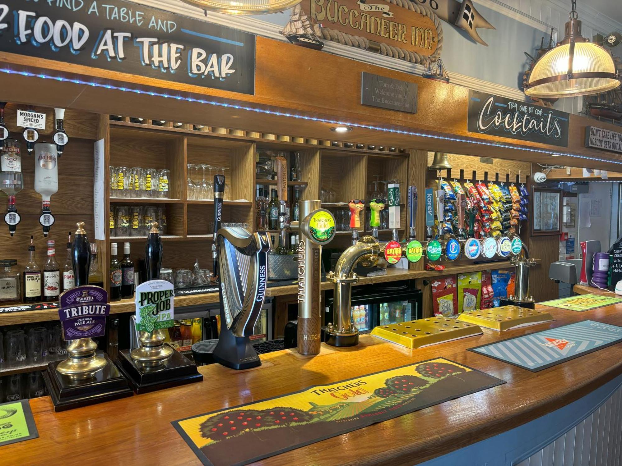 The Buccaneer Inn Torquay Exterior photo