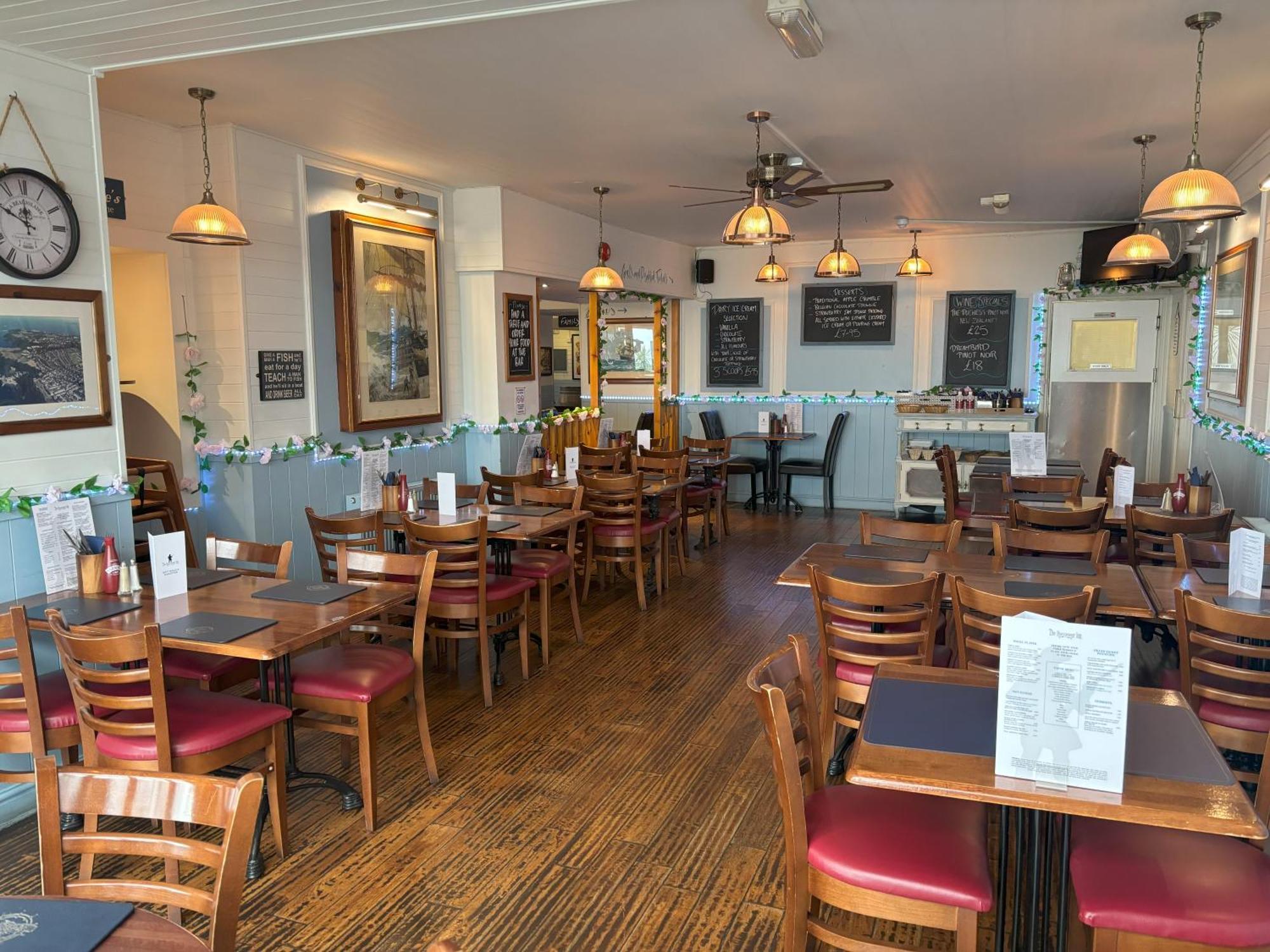The Buccaneer Inn Torquay Exterior photo