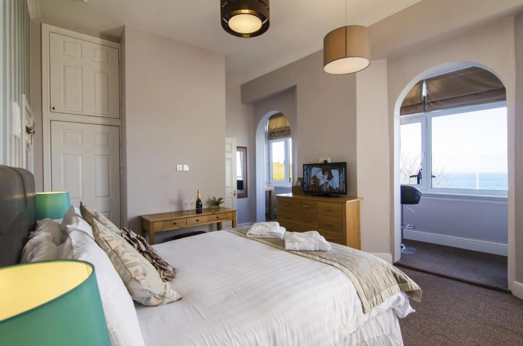 The Buccaneer Inn Torquay Room photo